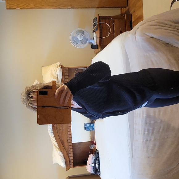 Chunky Cross Twist Knot Sweater - Picture 3 of 10